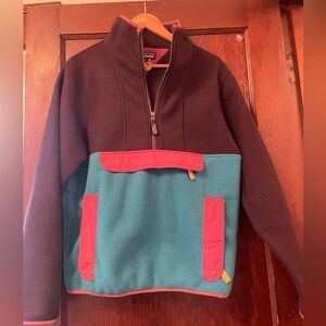PATAGONIA NWOT Synchilla Fleece Women’s M.